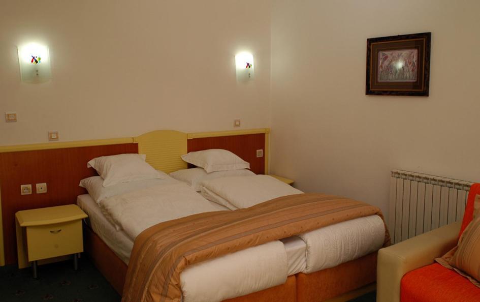 Hotel Klimetica Охрид Екстер'єр фото